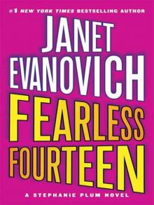 Fearless Fourteen: A Stephanie Plum Novel Read online