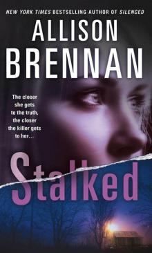 Lucy - 05 - Stalked Read online