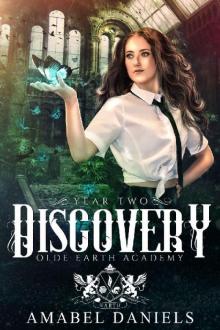 Discovery: Olde Earth Academy: Year Two Read online