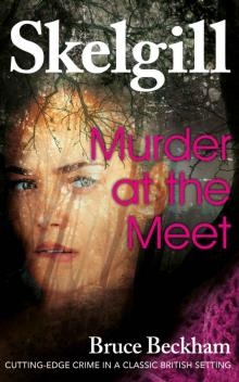Murder at the Meet Read online