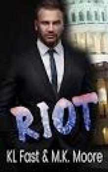 RIOT (America's Sweethearts Book 2) Read online
