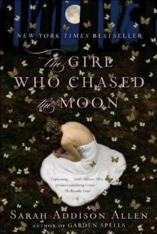 The Girl Who Chased the Moon Read online