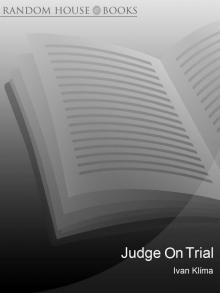 Judge On Trial Read online