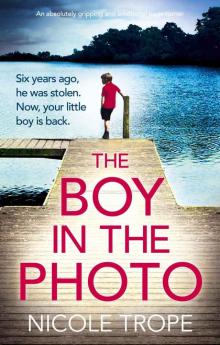 The Boy in the Photo Read online