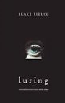 LURING Read online