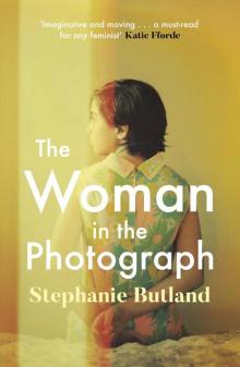 The Woman in the Photograph Read online