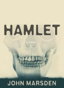 Hamlet Read online