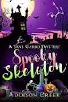 Spooky Skeleton Read online