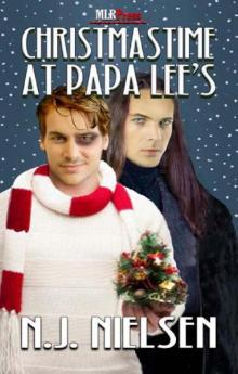Christmastime at Papa Lee's Read online
