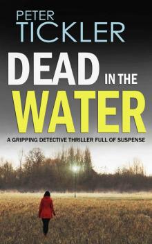 Dead in the Water Read online