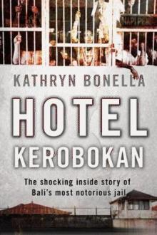 Hotel Kerobokan Read online