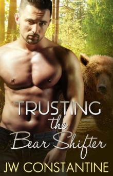 Trusting the Bear Shifter: A MM Shifter Bonding Alpha Mates Romance (Primal Roar Series Book 2) Read online