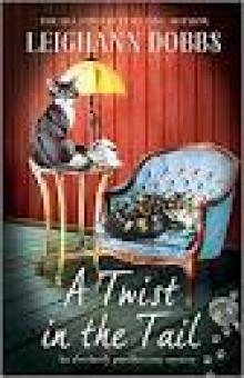 A Twist in the Tail: An absolutely purrfect cozy mystery (The Oyster Cove Guesthouse Book 1) Read online