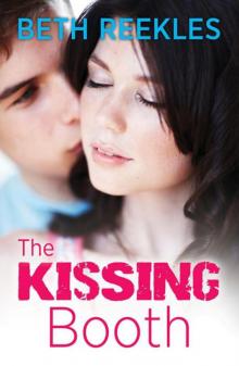 The Kissing Booth Read online