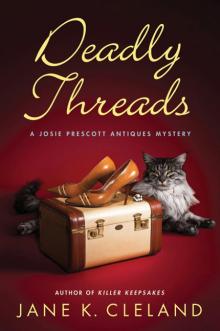 Deadly Threads Read online