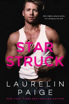 Star Struck (Hollywood Heat) Read online