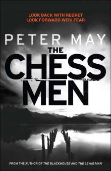Lewis 03 - The Chessmen Read online