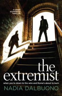 The Extremist Read online