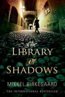 The Library of Shadows Read online