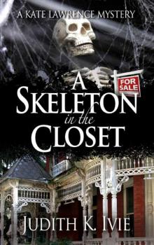 A Skeleton in the Closet (Kate Lawrence Mysteries) Read online