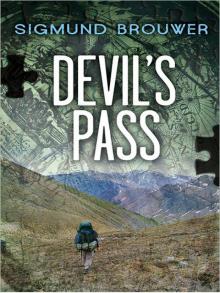 Devil's Pass Read online