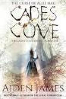 Cades Cove: A Novel of Terror (Cades Cove Series #1)