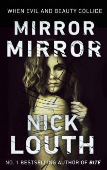 Mirror Mirror: A shatteringly powerful page-turner Read online