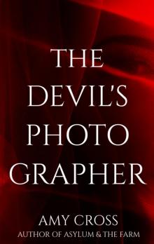 The Devil's Photographer Read online