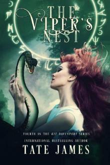 The Viper's Nest (Kit Davenport Book 4) Read online