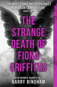 The Strange Death of Fiona Griffiths (DC Fiona Griffiths) Read online